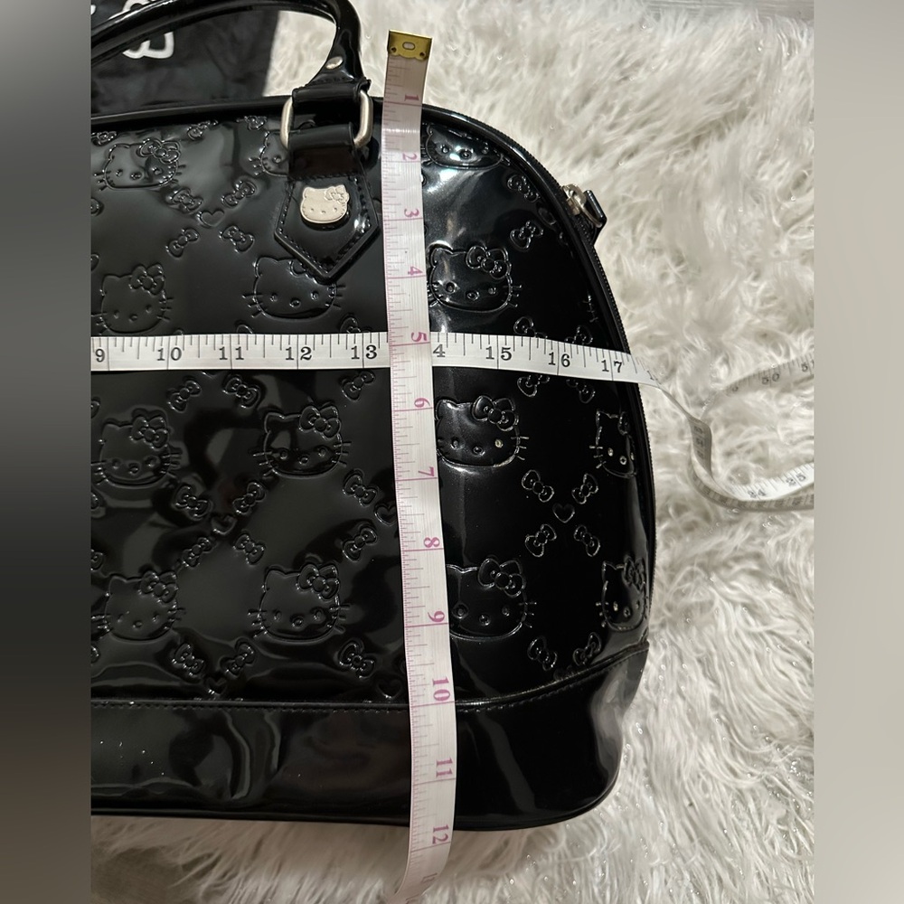 Hello Kitty Glossy Black Patent Embossed Satchel - Picture 6 of 8